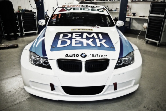 homola_bmw_wtcc_02